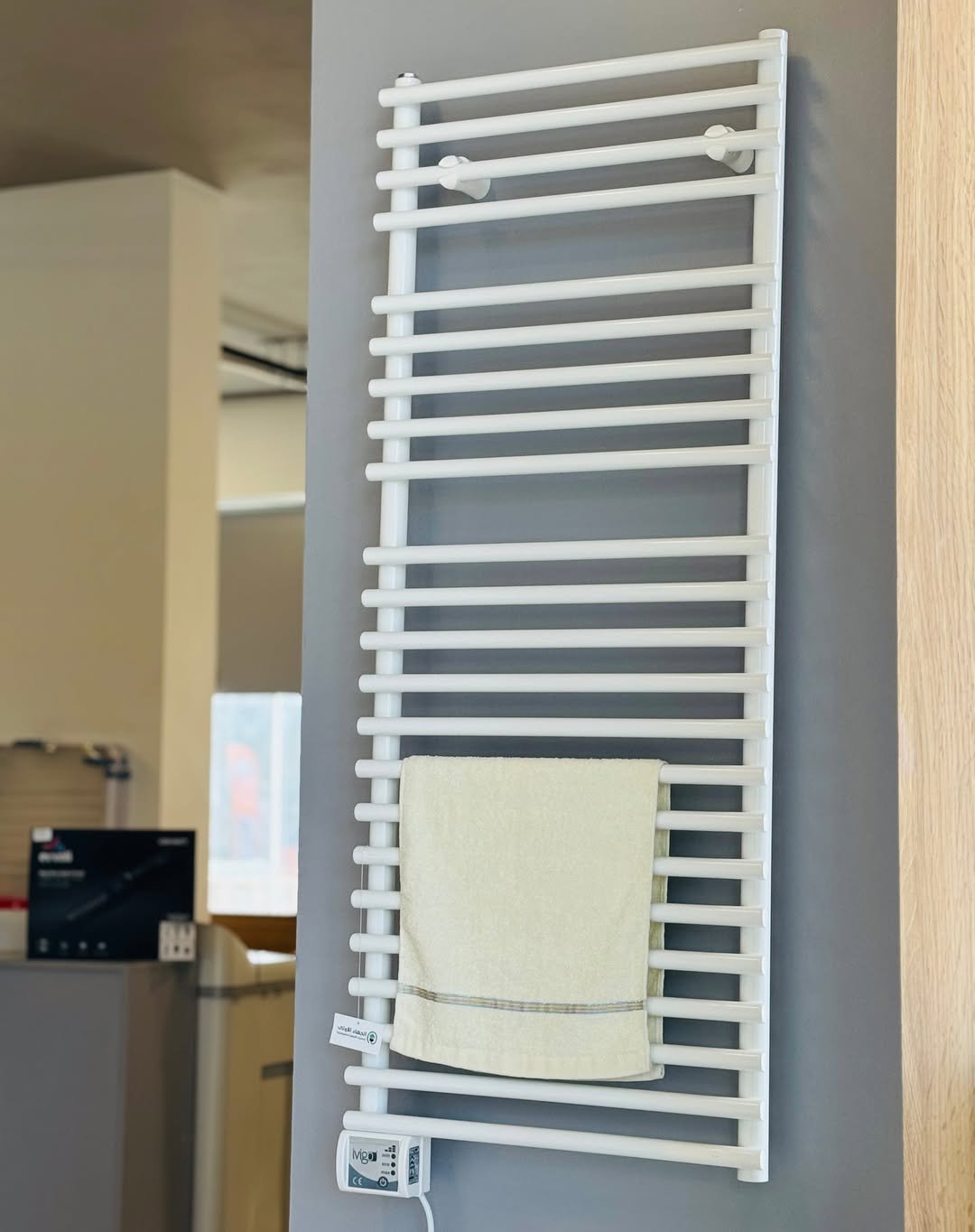 Ivigo Digital Towel Warmer - الصورة 8