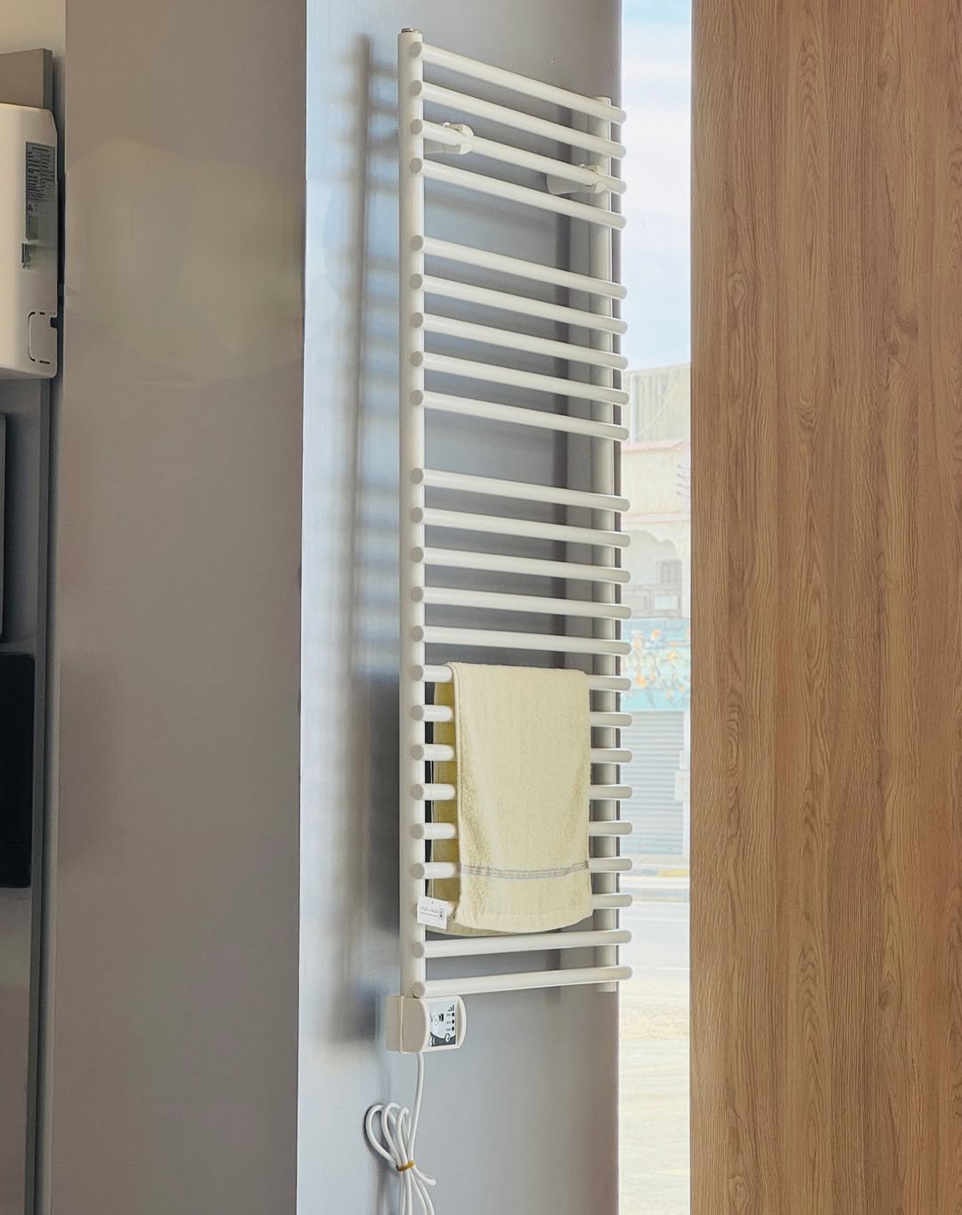 Ivigo Digital Towel Warmer - الصورة 3